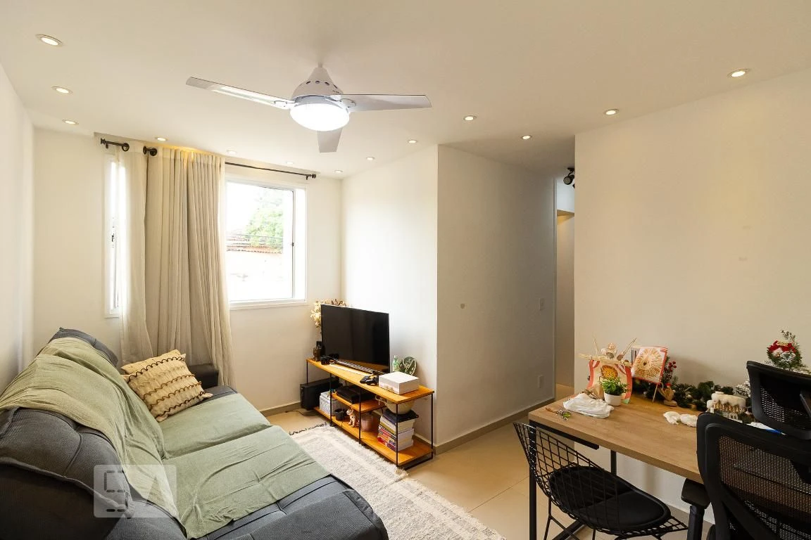 Washing machine in a 2-bedroom apartment, 47 m²