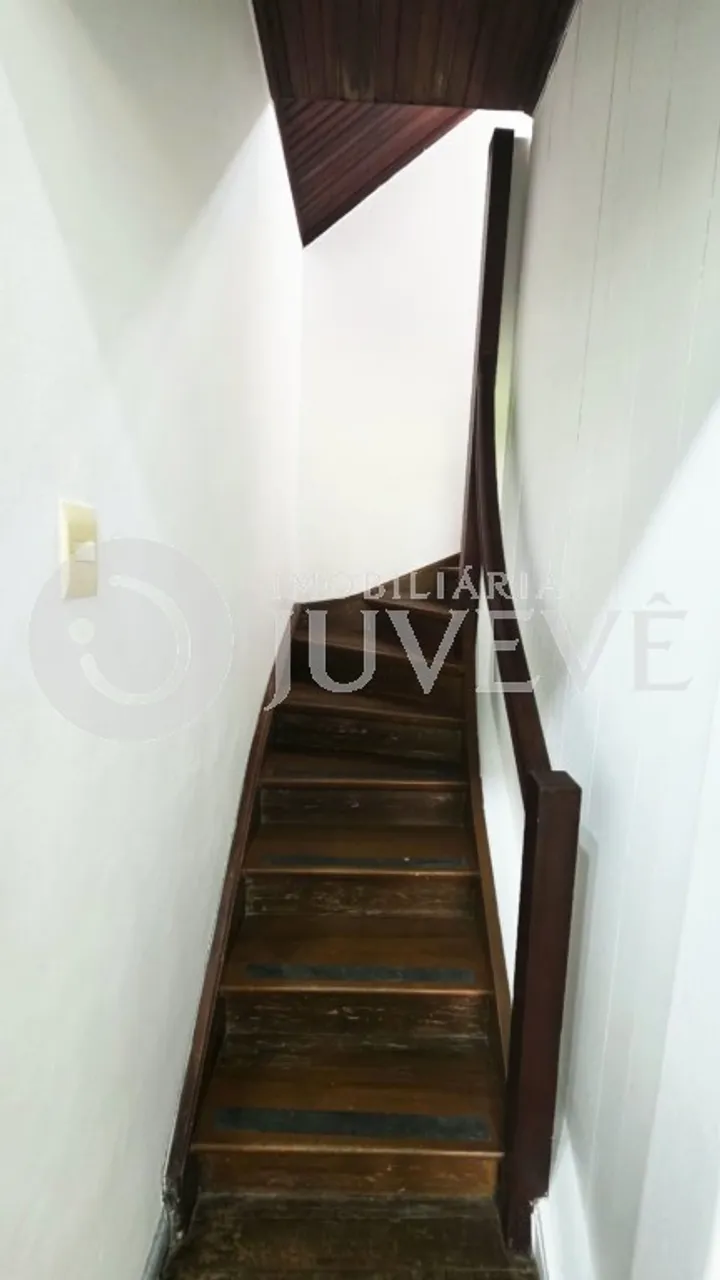 Unfurnished 125 m² house with 3 bedrooms — photo 13
