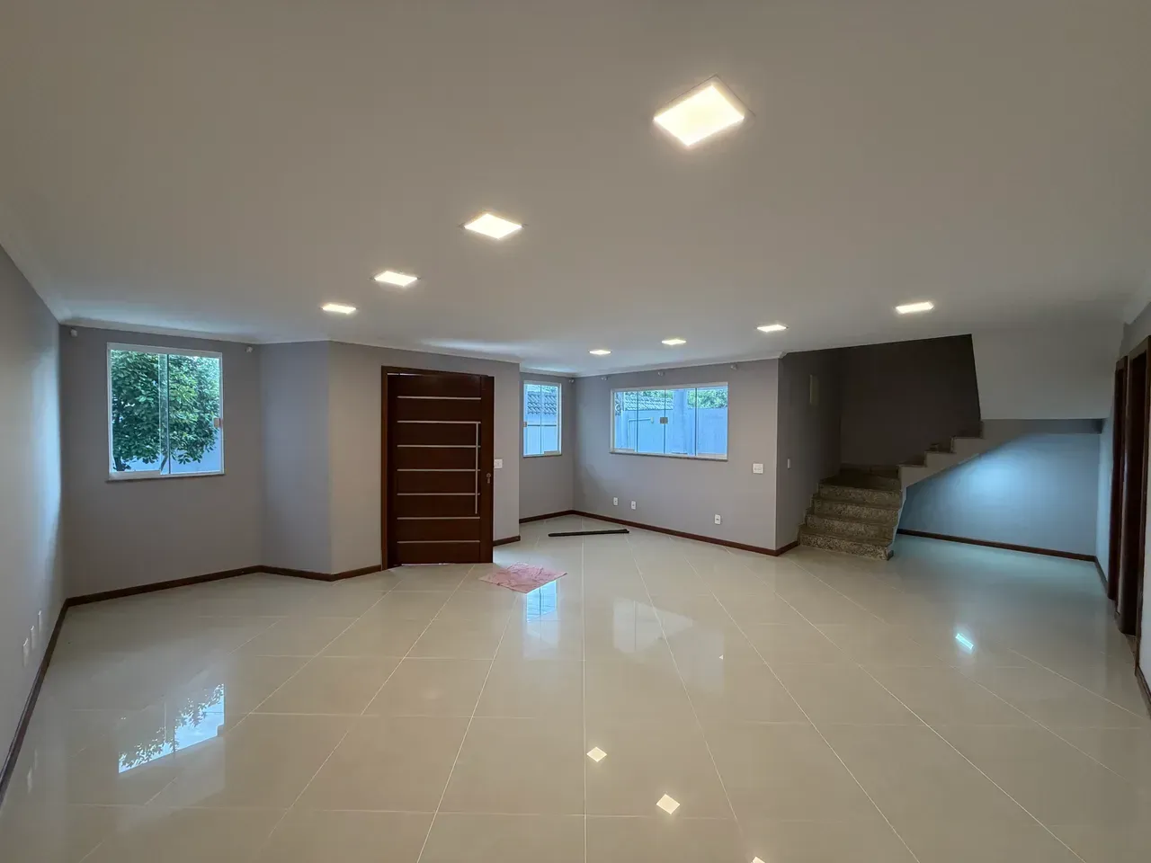 Casa com 4 quartos e 5 banheiros, 300 m² — photo 5