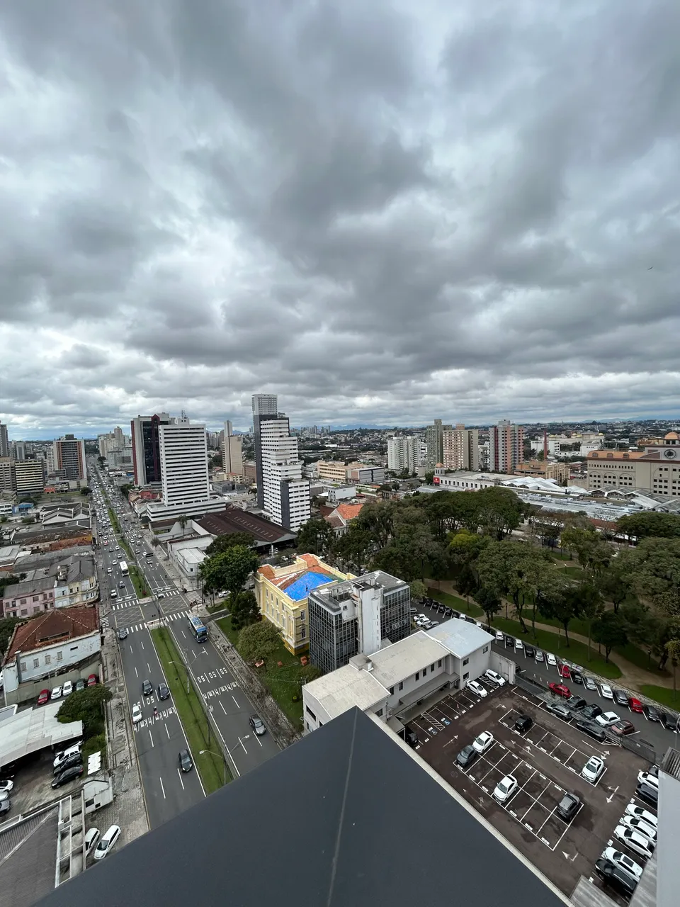 Apartamento de 1 quarto e 1 banheiro com varanda fechada — photo 16