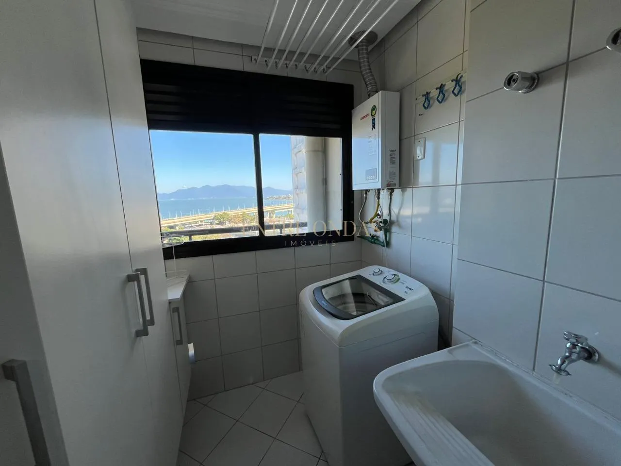 Apartment on the 1st floor with a water view — photo 36