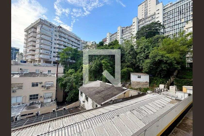 111 m² rental apartment with 3 bedrooms and 2 parking spots — photo 18