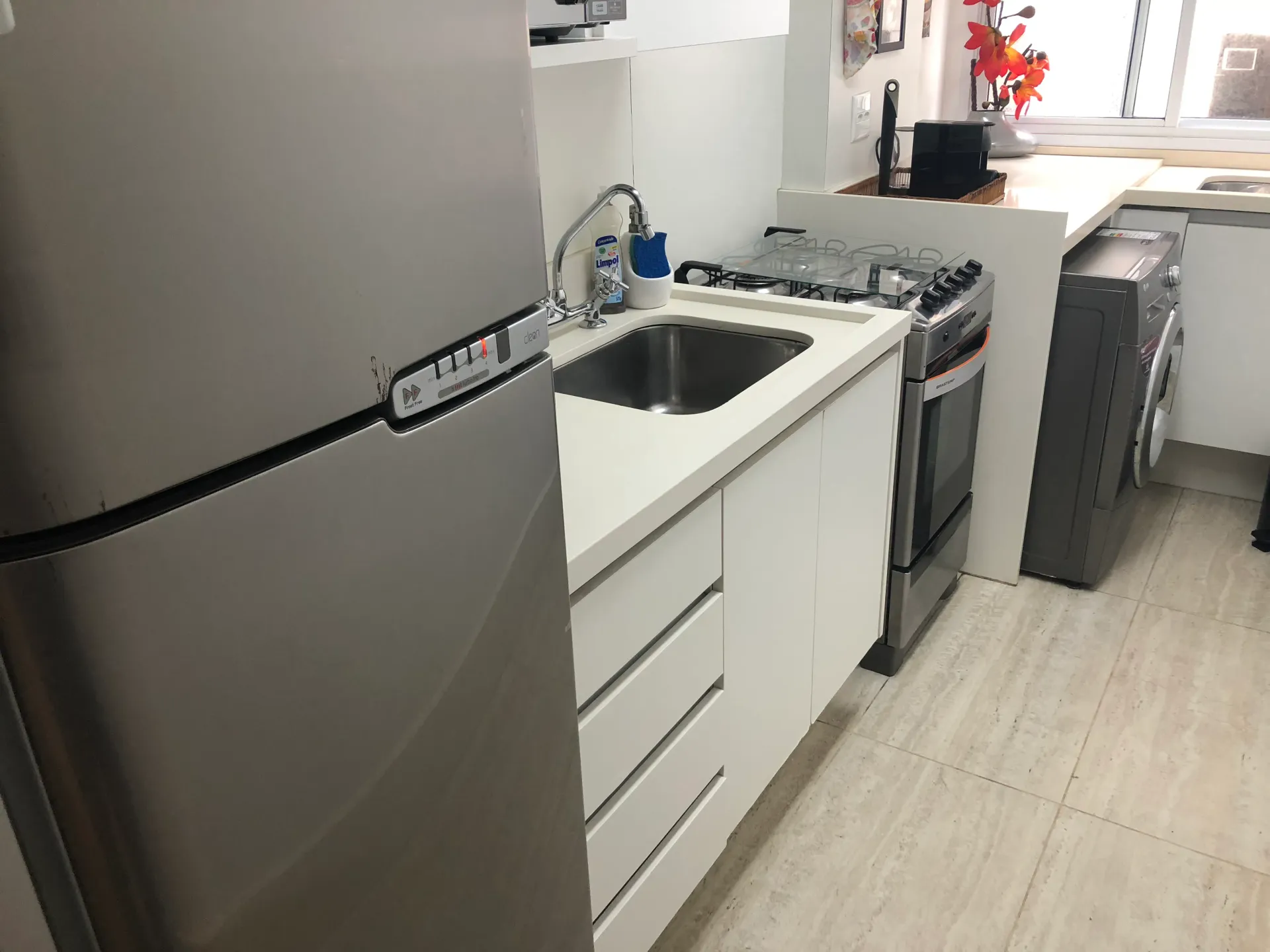 Furnished 85 m² apartment with open-plan kitchen and 2 beds — photo 15