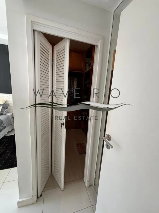 Apartamento mobiliado com 3 dormitórios e 4 banheiros — photo 21
