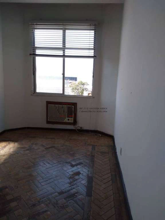 Furnished house with 5 bedrooms and a private garden — photo 15