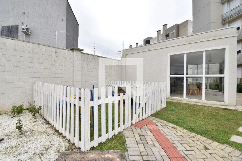 2-bedroom apartment with a home office in Curitiba — photo 33