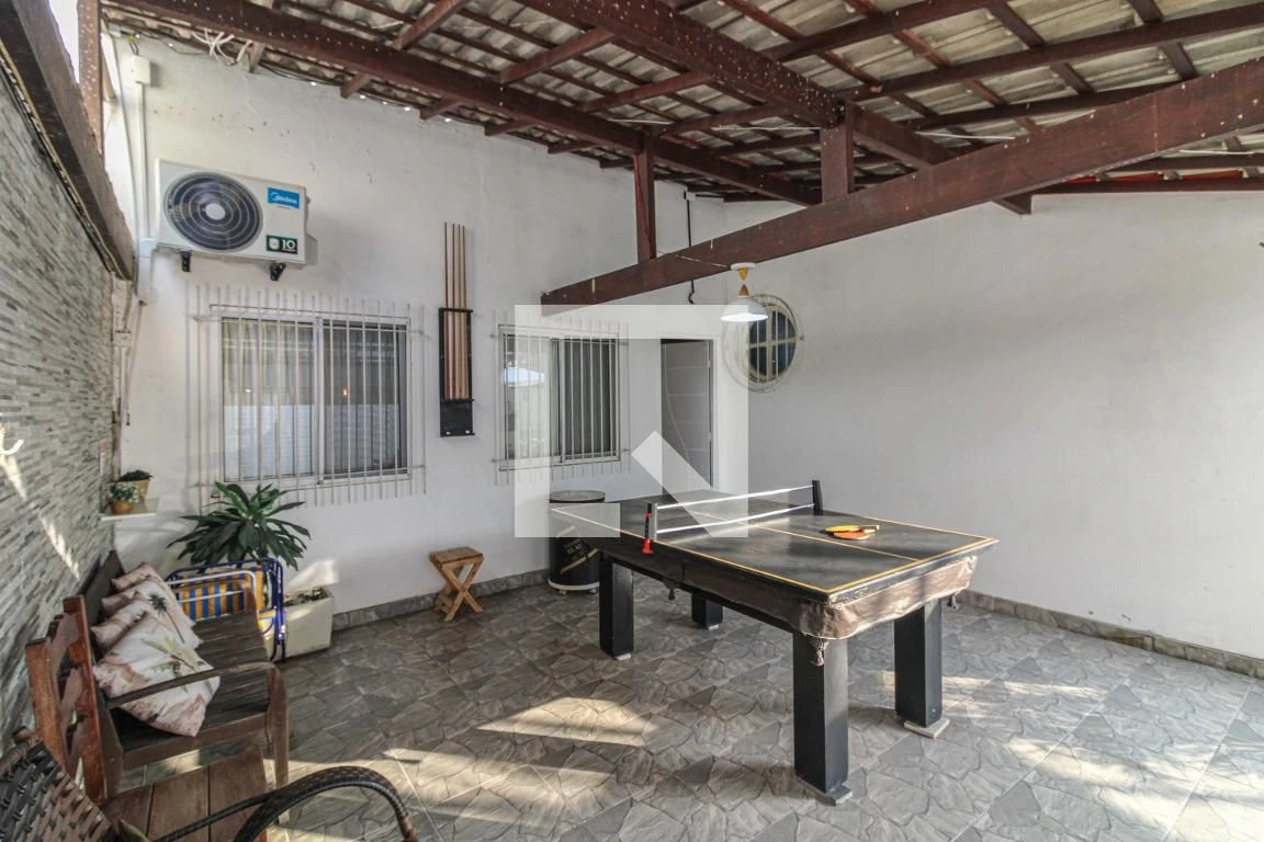 Furnished house with 2 bedrooms and 2 parking spaces — photo 24