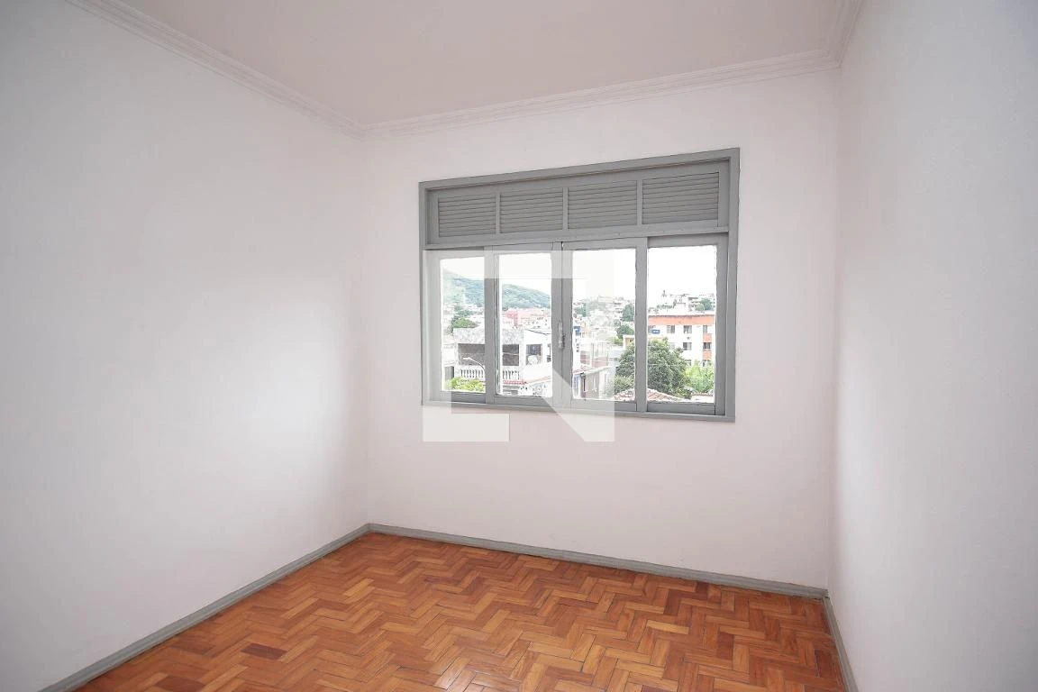 Apartamento, 66 m², com piso de madeira ou laminado — photo 3