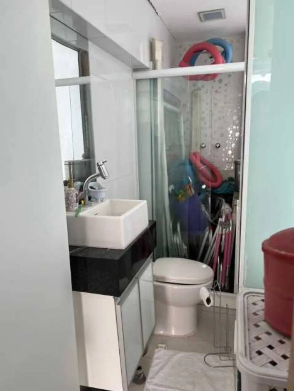 Furnished apartment with 2 bedrooms and a glass balcony — photo 20