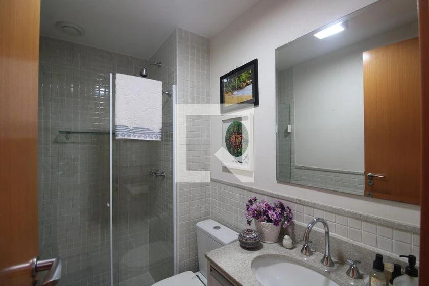 Furnished apartment, 112 m², with a glass-enclosed balcony — photo 38