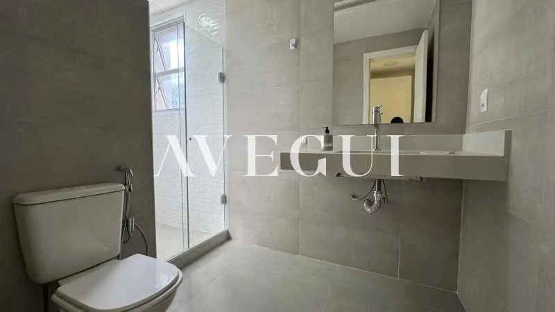 Penthouse with 4 bedrooms and open-plan gas kitchen — photo 17