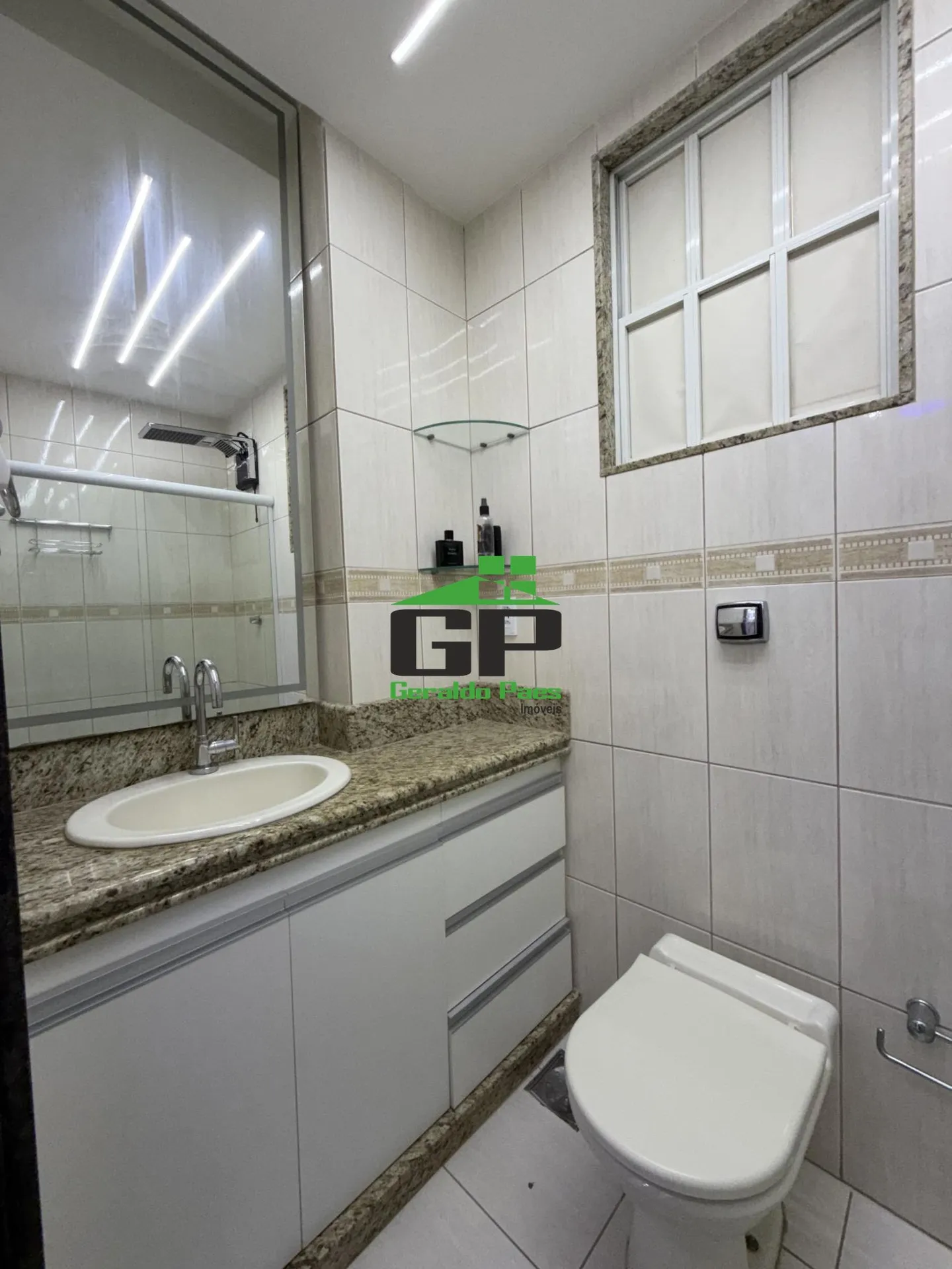 3-bedroom apartment with a washing machine — photo 33