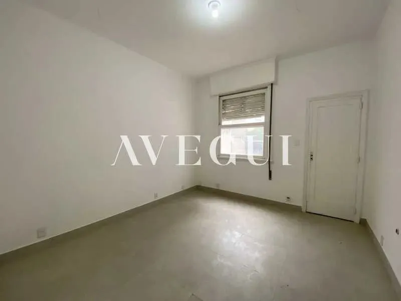 Residential apartment with 3 bedrooms and 2 bathrooms — photo 13