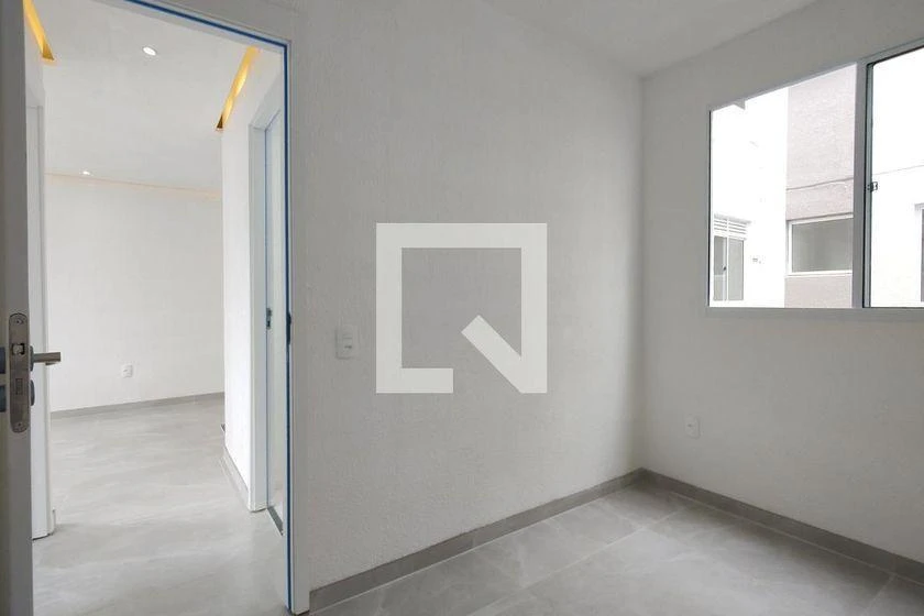 Unfurnished 2-bedroom apartment with 41 m² and parking — photo 38