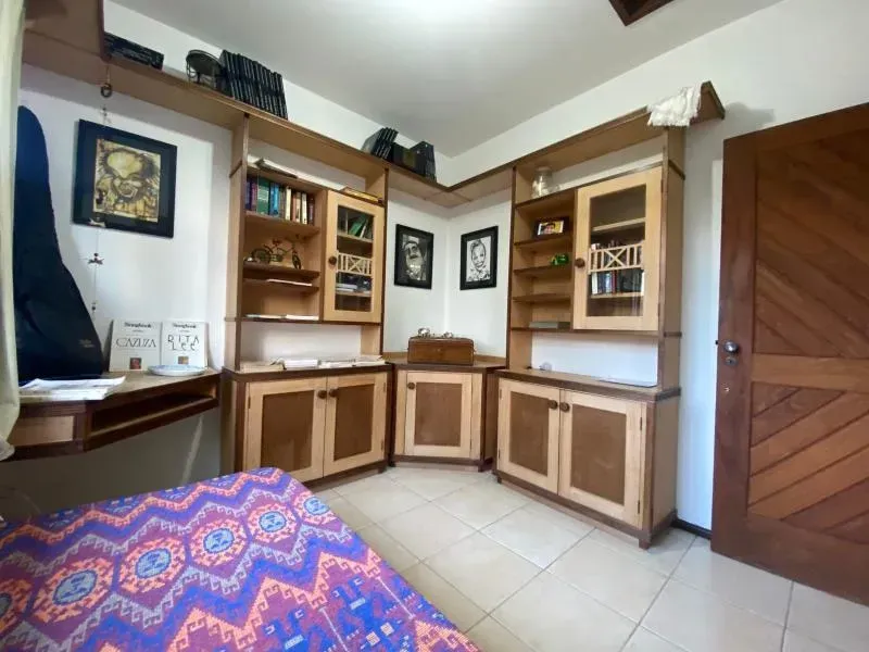 Меблированный дом 500 м² с 4 спальнями и 2 парковками — photo 17