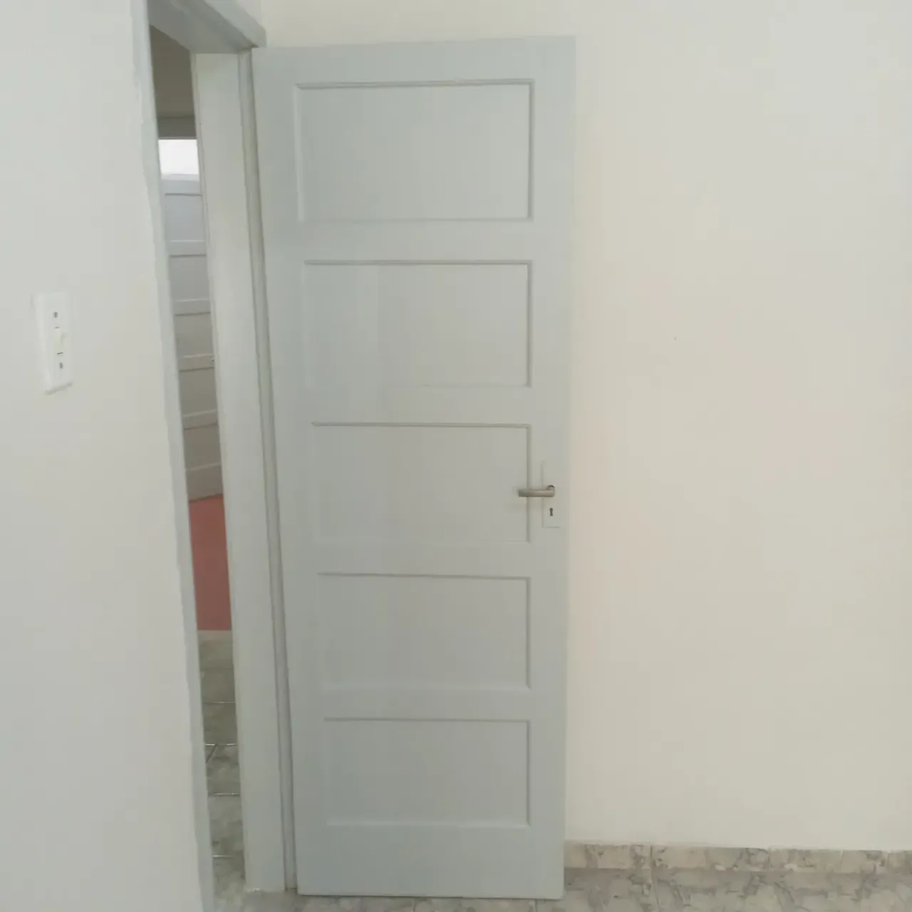 Apartamento com 2 quartos e chuveiro elétrico — photo 12
