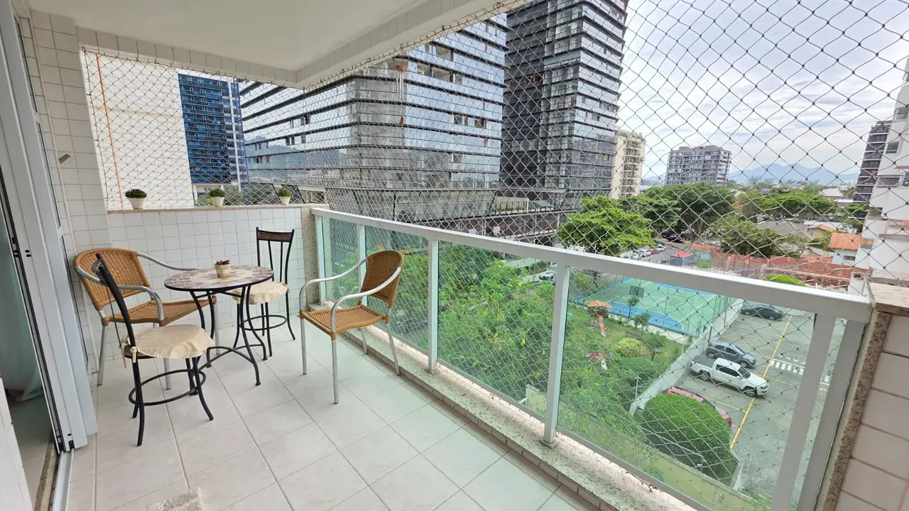 Apartamento mobiliado com 2 quartos e 3 banheiros — photo 2
