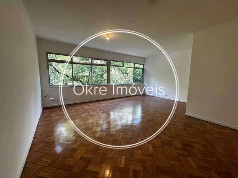 Apartamento sin amueblar de 160 m² con 3 dormitorios y 4 baños — photo 3