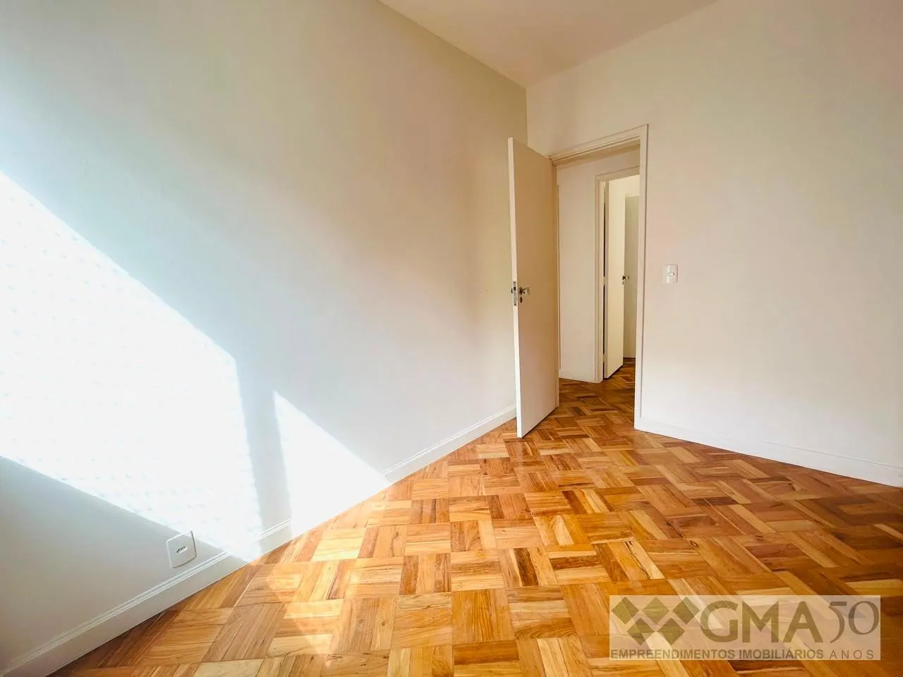 Rental apartment with 3 bedrooms and 3 bathrooms — photo 15
