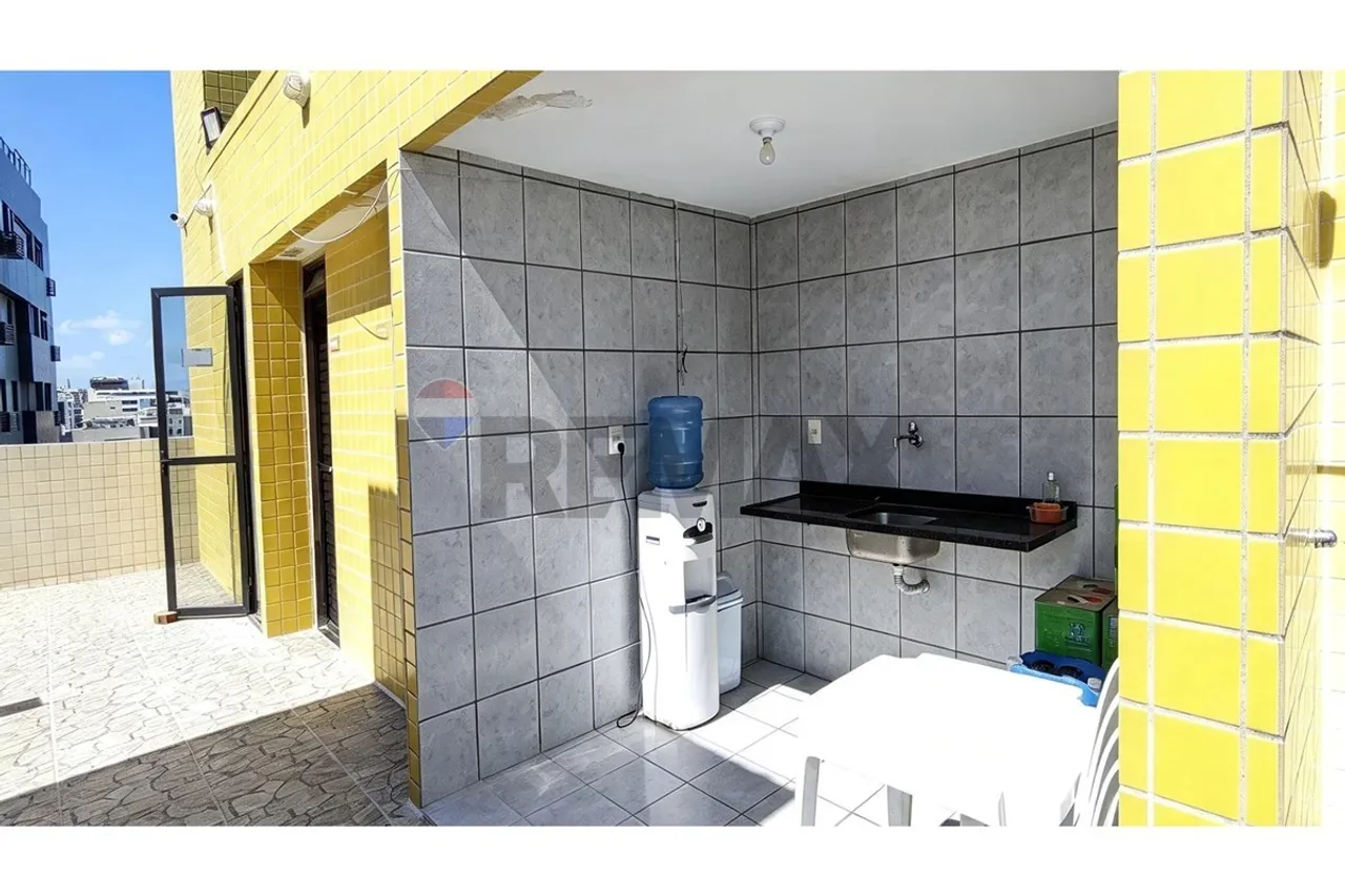 Вид на воду та 1 спальня: квартира 67 м² — photo 2