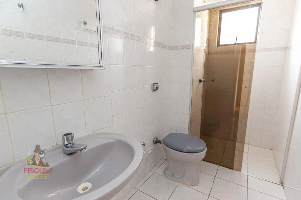 Apartment, 56 m², with wood or laminate floors — photo 8