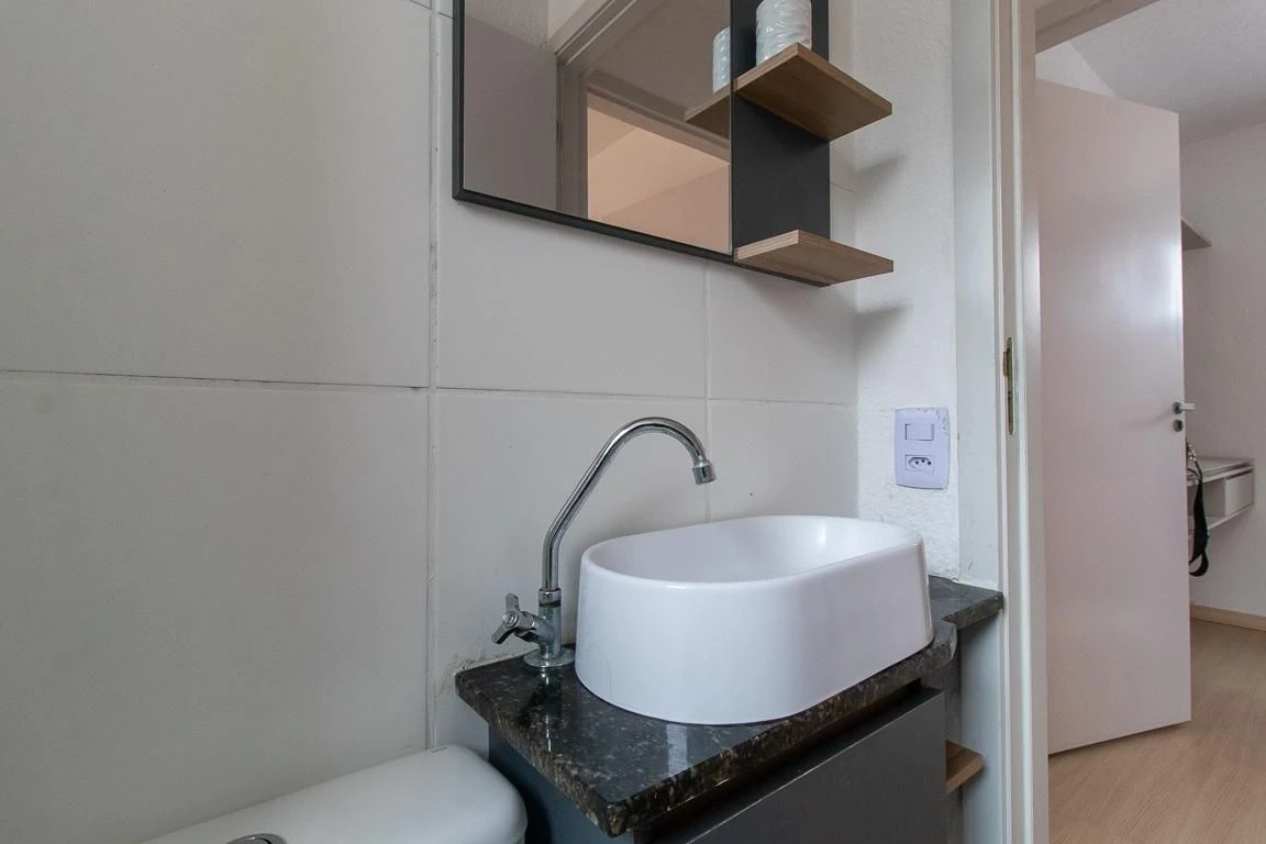 2-bedroom apartment with a home office in Curitiba — photo 16