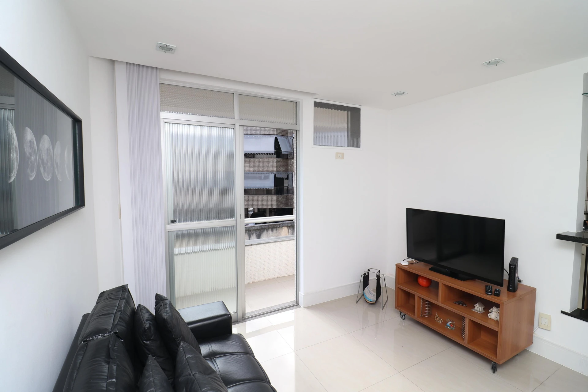 One-bedroom apartment with a home office in Rio de Janeiro — photo 10