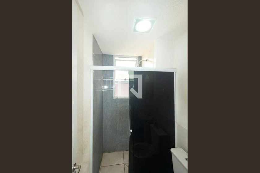 Квартира з 2 спальнями, у будинку є басейн — photo 27