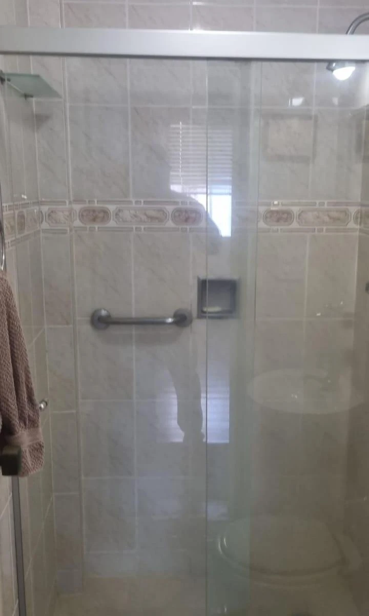 80 m² rental apartment with 2 bedrooms and 2 baths — photo 3