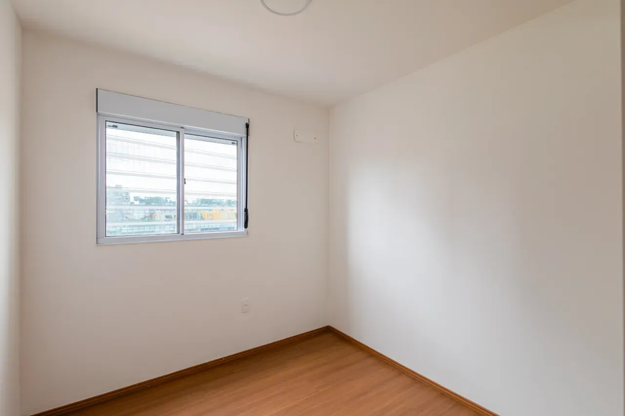 48 m² rental apartment with 2 bedrooms and city view — photo 10