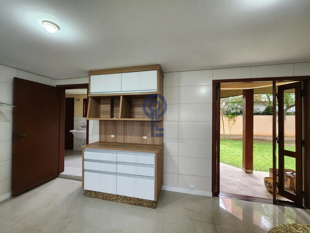 Condo house with 4 bedrooms and a private garden — photo 5