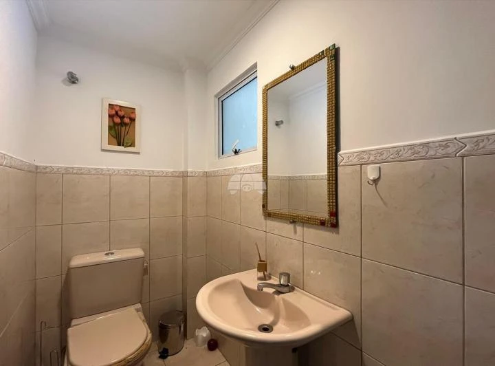 Casa com 3 quartos, 240 m² e 2 vagas de estacionamento — photo 7
