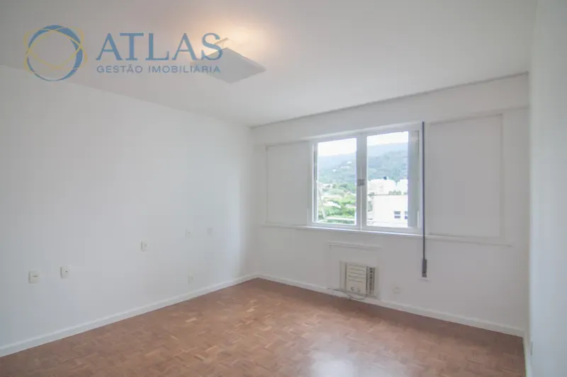 Apartment, 180 m², with a mountain view — photo 13