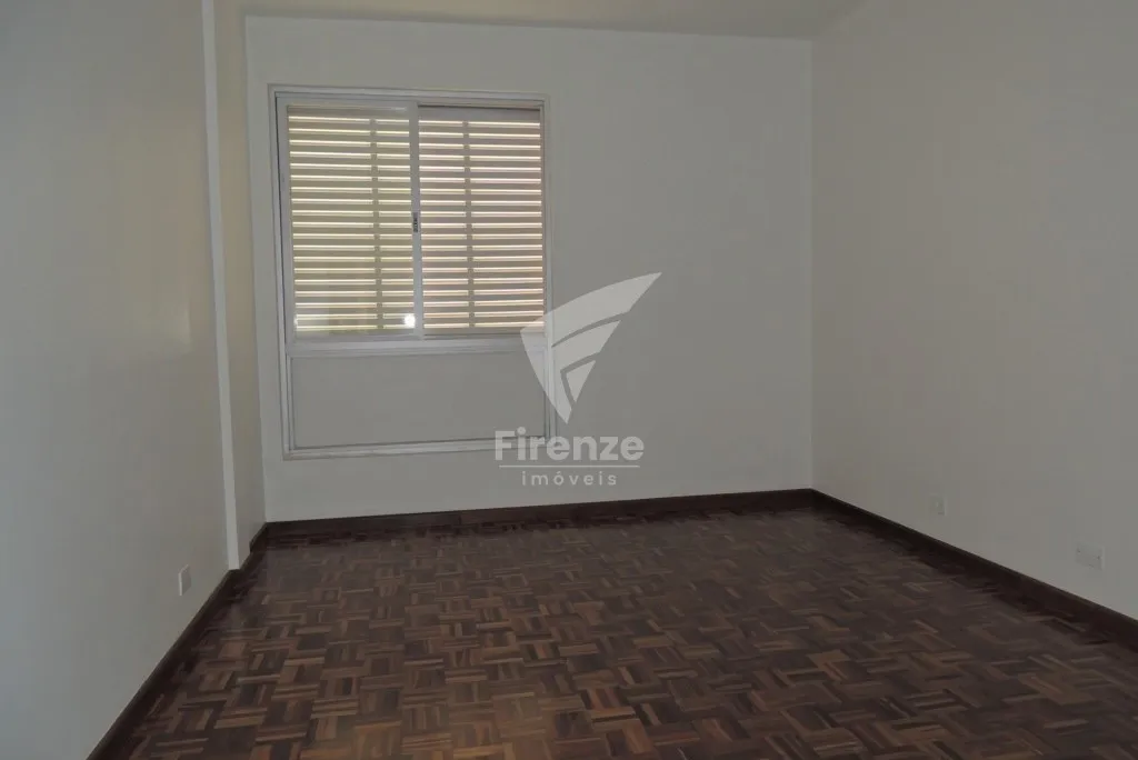 3-bedroom apartment with 1 suite and 2 parking spots — photo 25
