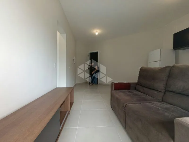 2-bedroom apartment with a home office — photo 8