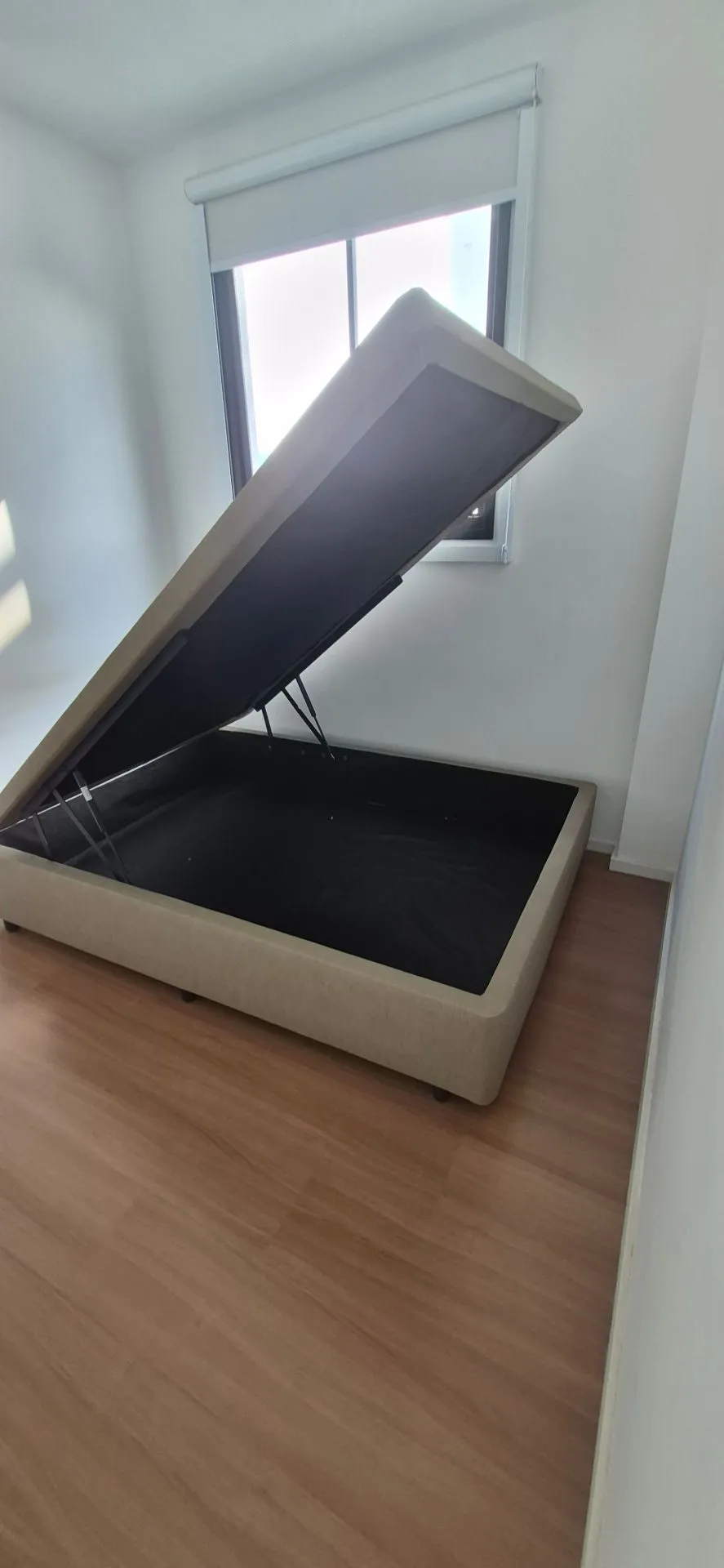 2-bedroom apartment in a building with a gym — photo 33