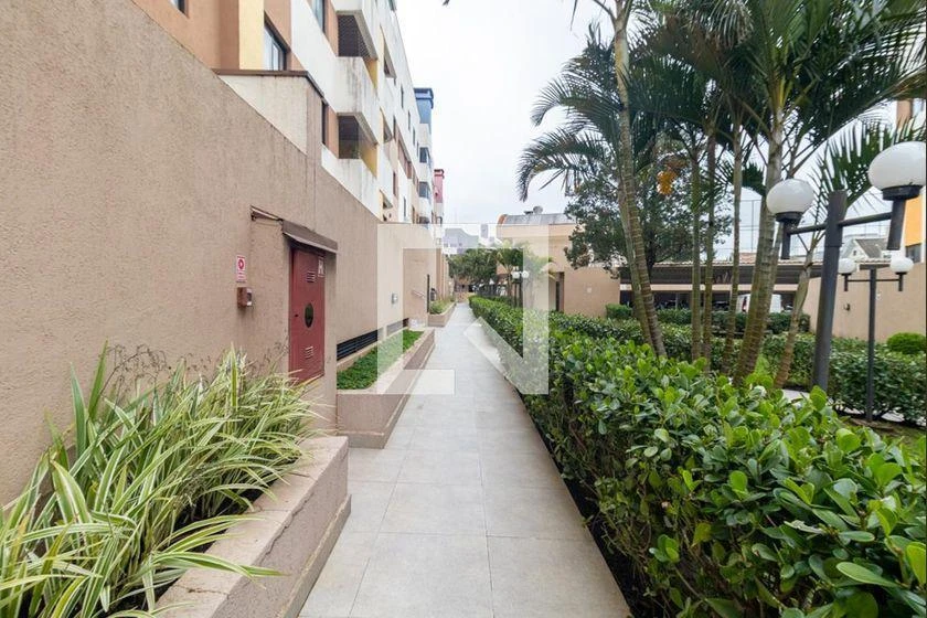 Apartamento de 2 quartos em condomínio com academia — photo 2