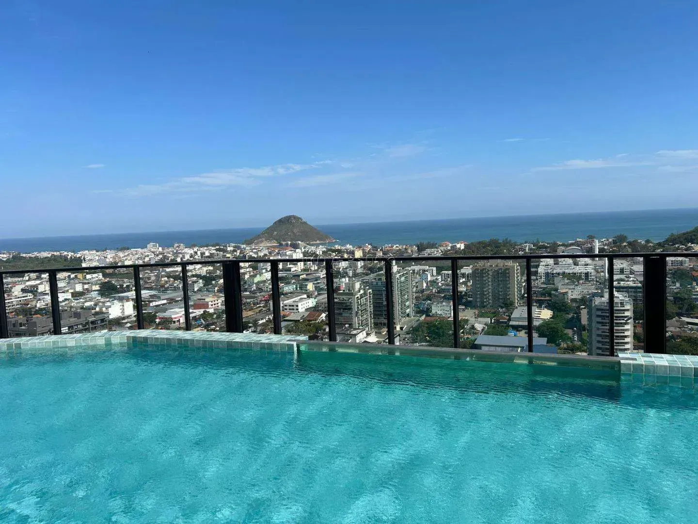 Rental apartment with 3 bedrooms, 2 bathrooms, balcony — photo 22