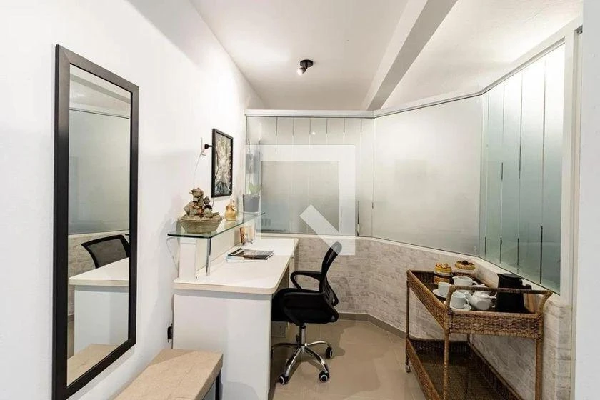 Furnished house with 4 bedrooms and an open kitchen — photo 24
