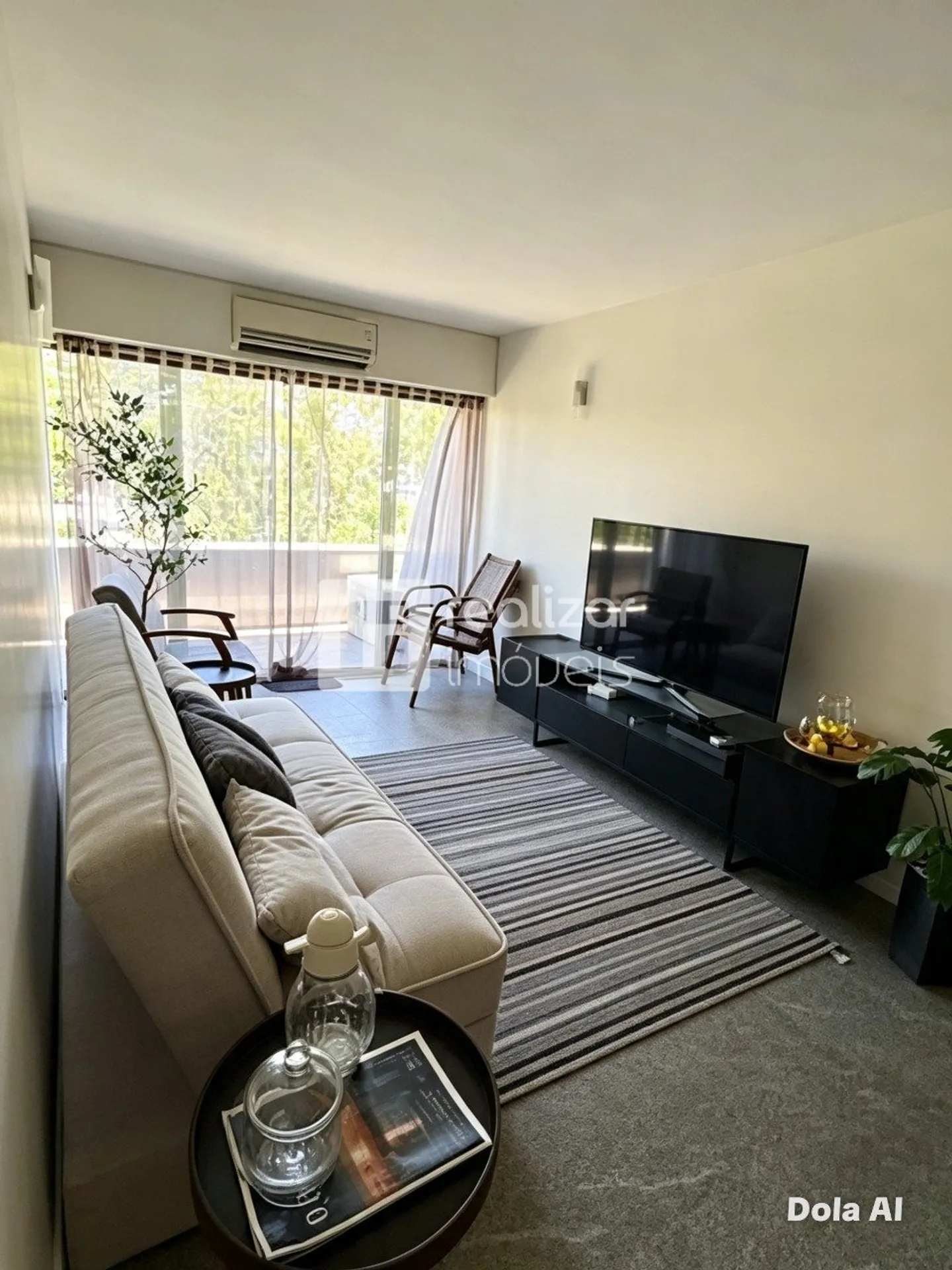 Квартира з 3 спальнями, власною ванною й балконом, 111 м² — photo 3