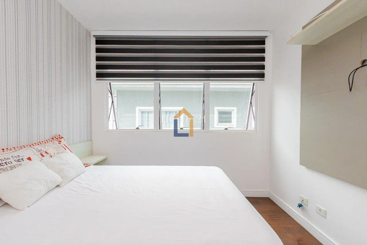 Furnished 470 m² house with 4 bedrooms and private garden — photo 16