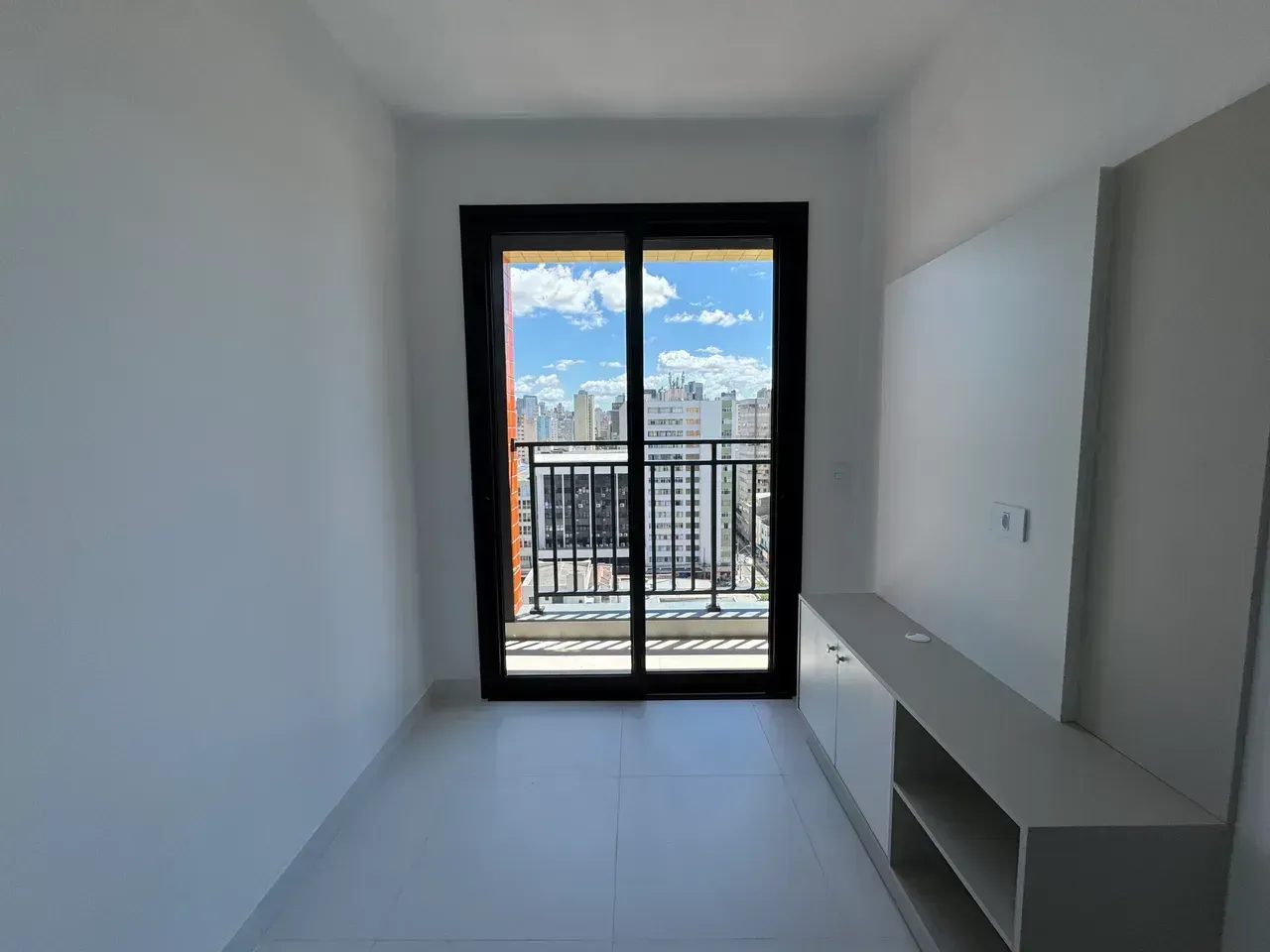 Furnished apartment with 2 bedrooms and integrated kitchen — photo 9