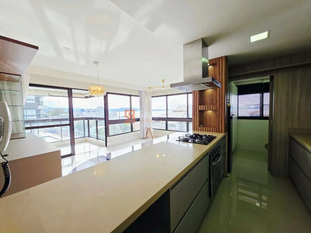 Apartamento com 3 dormitórios e 2 vagas — photo 2