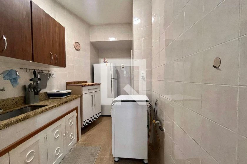 Apartamento mobiliado com 3 quartos e 90 m² — photo 32