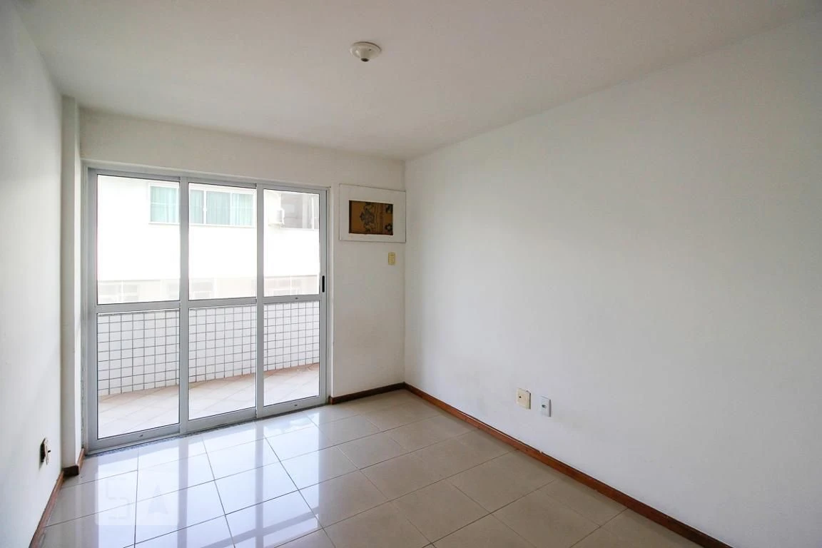 Apartamento sem mobília com 3 quartos e 2 banheiros — photo 11