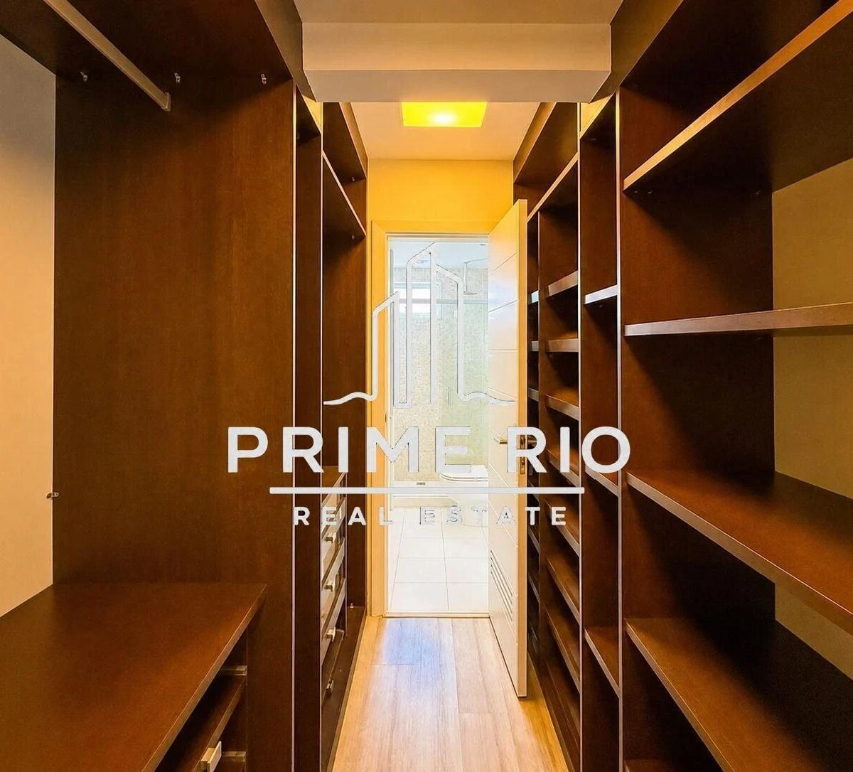 Duplex penthouse with 3 en-suite bedrooms — photo 13