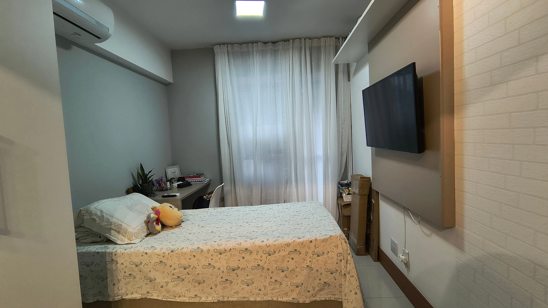 Furnished apartment, 150 m², with a grill on the balcony — photo 13