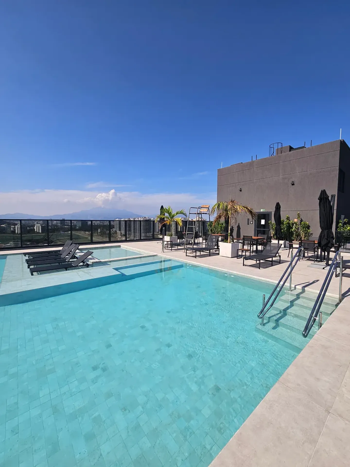 2-bedroom rental apartment with 2 bathrooms and 55 m² — photo 33