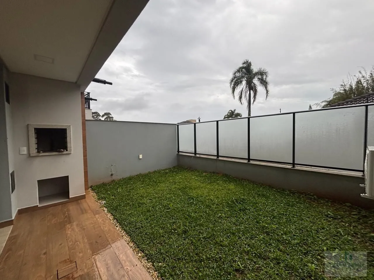 Furnished studio, 55 m², with a water view — photo 20