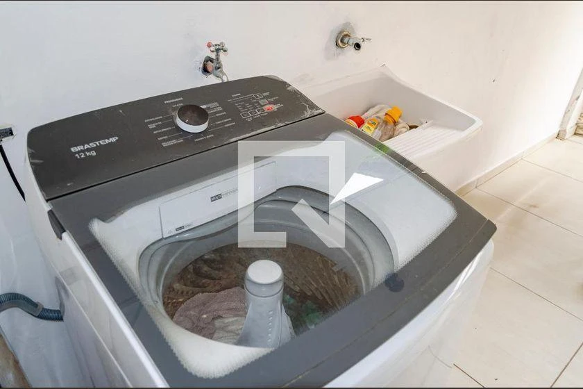120 m² house with a mountain view and a washing machine — photo 8
